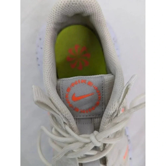 Size 7.5 - Nike Crater Impact Summit White Grey Fog orange detail. SH1 - Picture 6 of 10